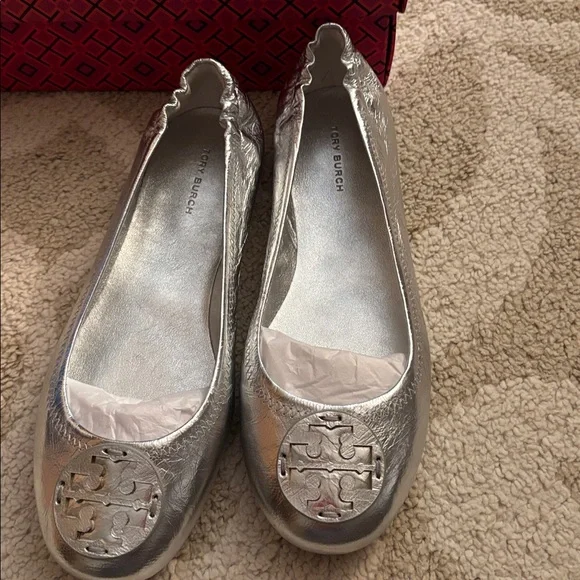 Tory Burch Minnie - Picture 3 of 12
